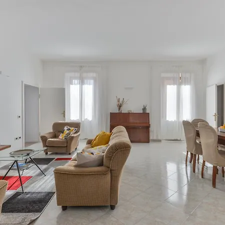 A Casa Di Nonna Anna Appartement *