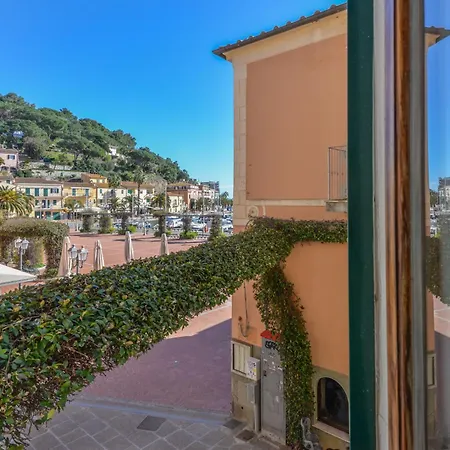 A Casa Di Nonna Anna Porto Azzurro