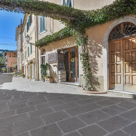 A Casa Di Nonna Anna Porto Azzurro